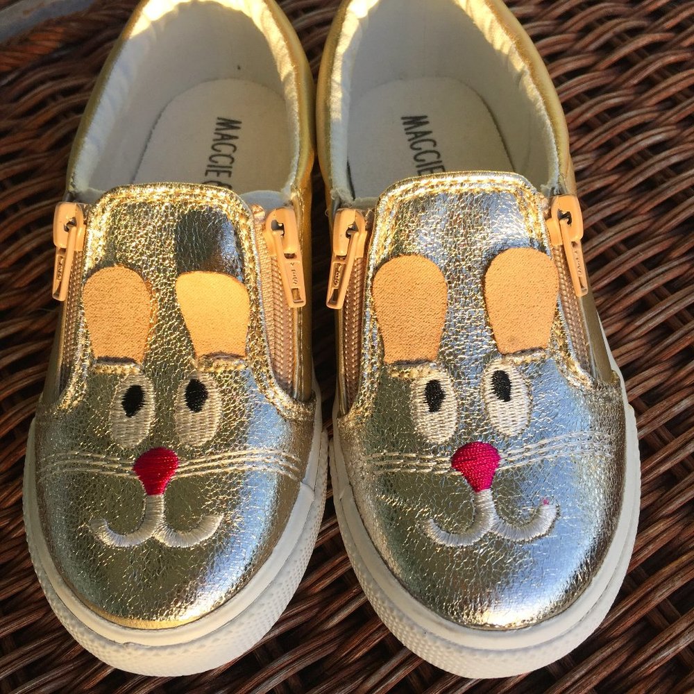Maggie & Zoe Slip On Double Zipper Bunny Sneakers